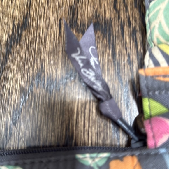 Vera Bradly Zippered Crossbody Floral Bag - Picture 8 of 10